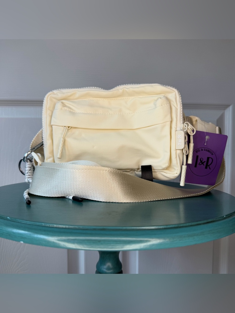 Iris & Rainbow Multi Pockets Crossbody Bag with Keychain - off white - NWT